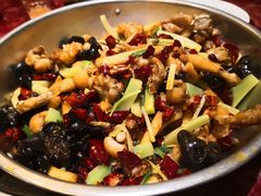 干锅牛蛙-馋嘴蛙火锅