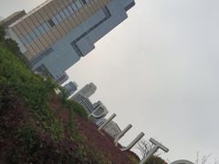 -UNI UNI(环亚凯瑟琳店)