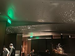 -左庭右院鲜牛肉火锅黑金店(陆家嘴中心店)