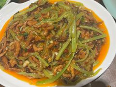 鱼香肉丝-万重锦·人文川菜馆(骡马市店)
