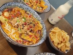 -粉家柳州螺蛳粉(杨宅路店)