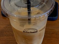 Latte-black rainbow coffee
