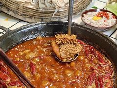 -扎起市井老火锅(乐山总店)