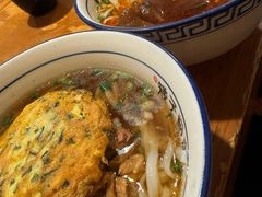 -矮子粉店1985·长沙米粉(湘春路店)