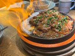 -蜜桃餐厅·伴山(湖滨商业街店)