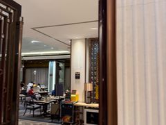 -西藏饭店·亚克·食光自助餐厅(文殊院店)