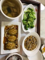 -莉泽月子中心(凯旋江景店)