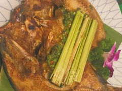 香茅草烤罗非鱼-紫滇源云南生态菜(丹凤街店)