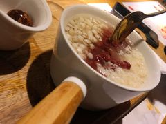 酒酿红豆薏米羹-炖物24章·顺时轻养茶(杭州大厦店)