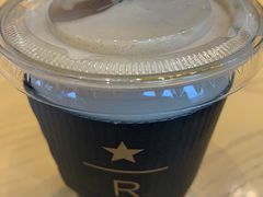 -星巴克臻选(成都环球乐天店)