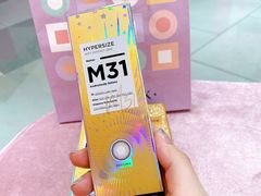 -4iNLOOK美瞳店(龙之梦购物中心虹口店)