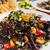 救命🆘成都这家餐吧怎么没人推啊？？？
