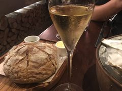 餐前包-恰餐厅及酒吧 CHAR Bar & Grill (北京丽都皇冠假日店)