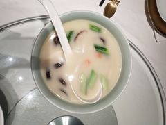 浓汤丝瓜野山菌-俏江南天津时尚曲艺主题餐厅(马场道店)