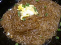 -阿瓦山寨·湘菜现炒·剁椒鱼头王(咸阳总店)