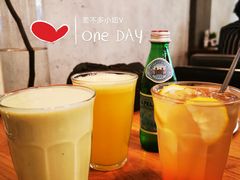 牛油果奶昔-UPPER KITCHEN(延安路店)