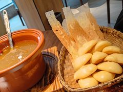 -有红鸡毛店·川菜(建设路店)