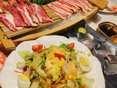 蔬菜沙拉-红沃鳗鱼黑牛烤肉店(不老街店)