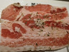 满心尝五花肉-本家韩国烤肉(青岛万象城店)