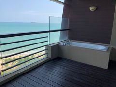 -三亚湾海居铂尔曼度假酒店