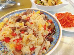-汗腾格里·风味餐厅(新疆驻京办店)