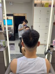 -苏豪路易士·嘉玛发廊