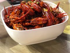 -靓靓蒸虾(恩施新天地店)