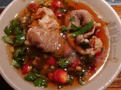 -老牌坊云南鱼豆花火锅(哈西万达店)