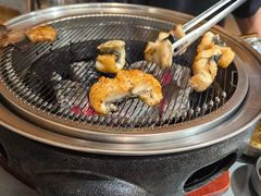 -围炉肉舍•炭烤活鳗•丹东海鲜烤肉(步行街店)