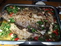 -令狐冲·炭烤活鱼(宝龙店)