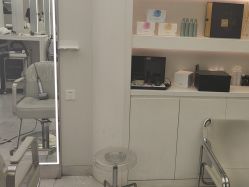 -PE SALON