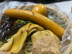 -丁记牛肉手擀板面