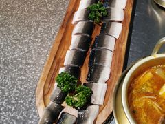 滋补炭烤鳗鱼-本炙炭烤·蒲烧活鳗料理店(金沙洲店)
