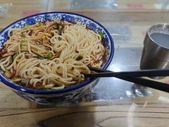 -陇上全荟兰州传统牛肉面(延吉路店)