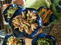 -慢丽江·云南野生菌土鸡锅(西山店)