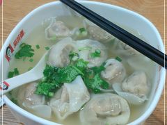 -南城香·饭香串香馄饨香(青年路店)