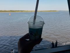 -抱抱地球咖啡馆(国家海洋博物馆店)