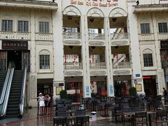 -海口骑楼小吃街