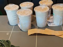 -星巴克臻选(上海长风大悦城店)