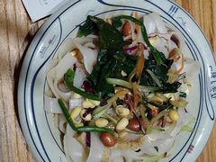 -陇上秦轩西安biangbiang面(EFC欧美金融商业城店)