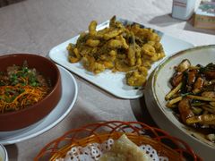 -鲤鱼塘农家山庄