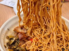 -佬钱湾仔(衣裳街店)
