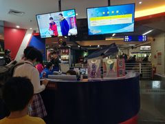 -正佳冰河湾真冰滑冰场