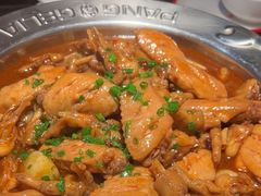 -胖哥俩肉蟹煲(华贸店)