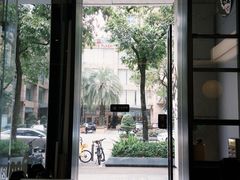 -Dogi&kiki Coffee(中心商务大厦店)