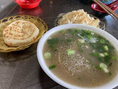 -兄弟俩老李家牛肉汤(总店)