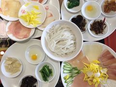 -桥香园云南过桥米线(金马碧鸡店)