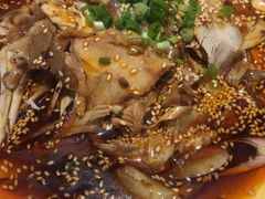 -万重锦·人文川菜馆(骡马市店)