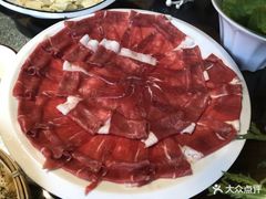 -前门·鲜肉火锅(长风店)