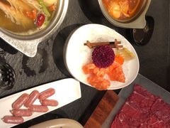 -海上明月海鲜火锅 鲜切牛肉